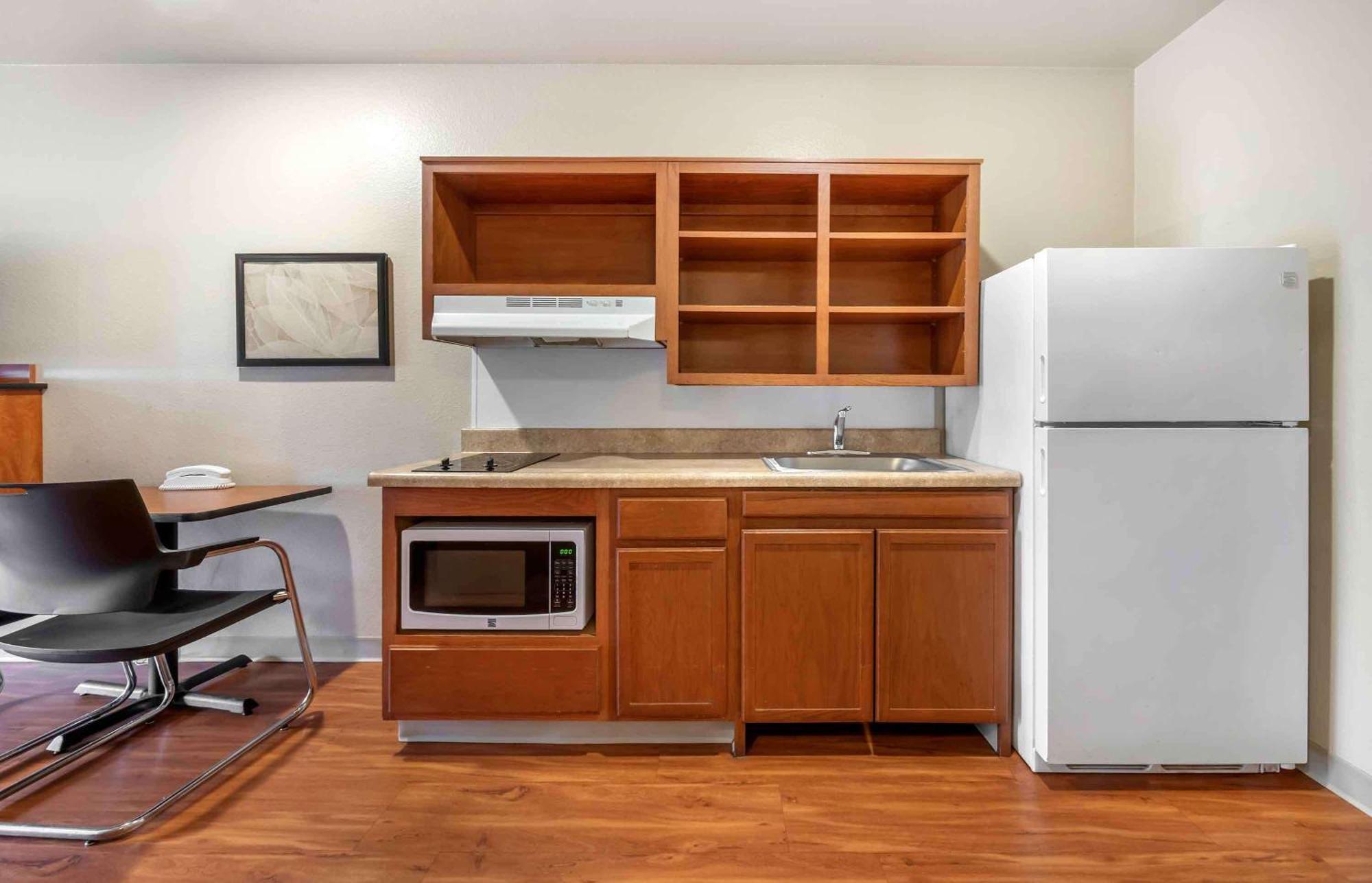 Extended Stay America Select Suites - Wichita - Airport Екстер'єр фото
