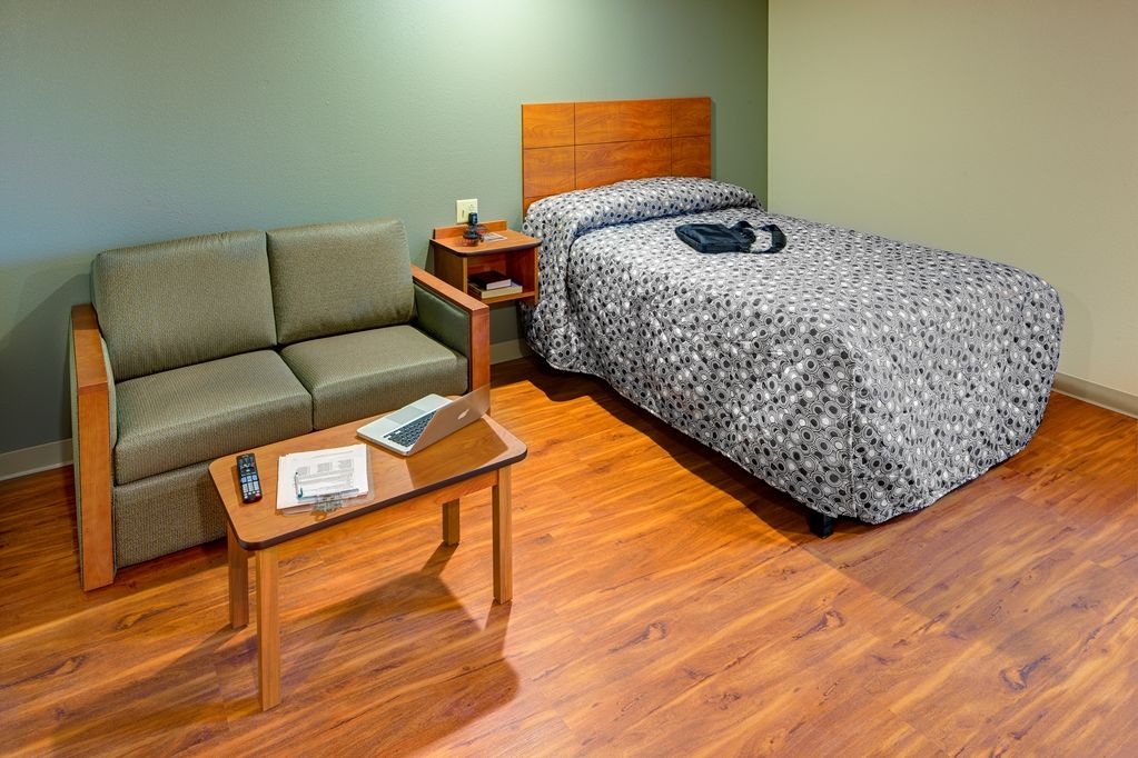 Extended Stay America Select Suites - Wichita - Airport Номер фото