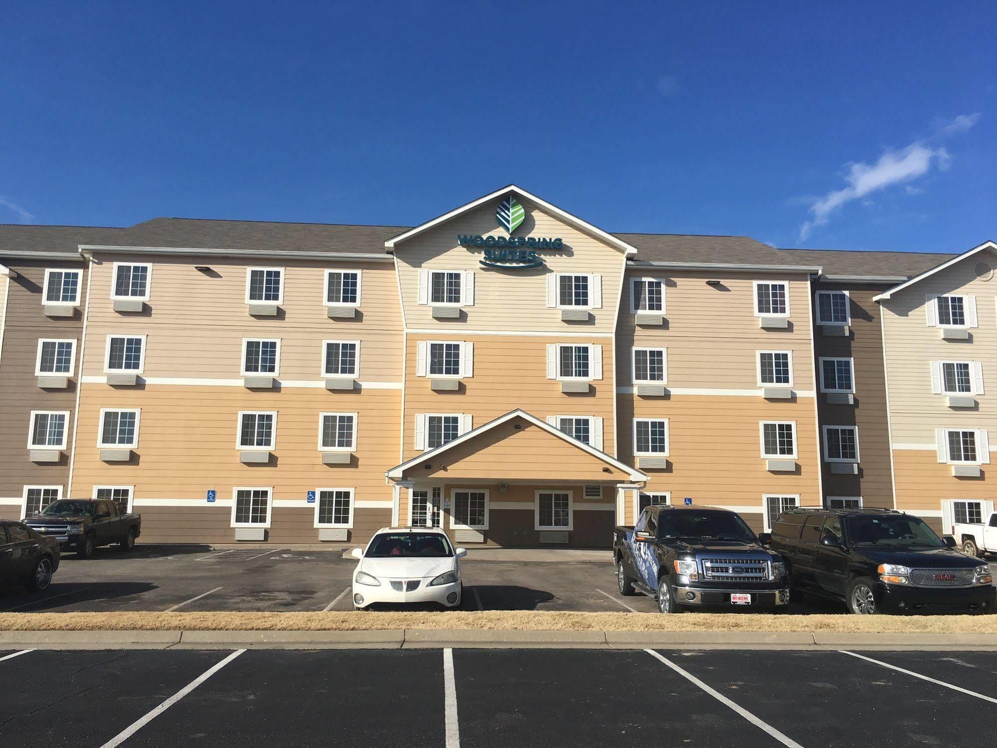Extended Stay America Select Suites - Wichita - Airport Екстер'єр фото